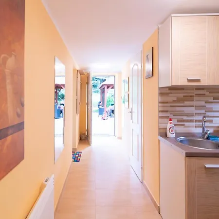Cosy And Colorful Appartement Szentendre